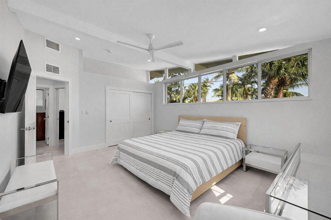 Snug Harbor - Residential