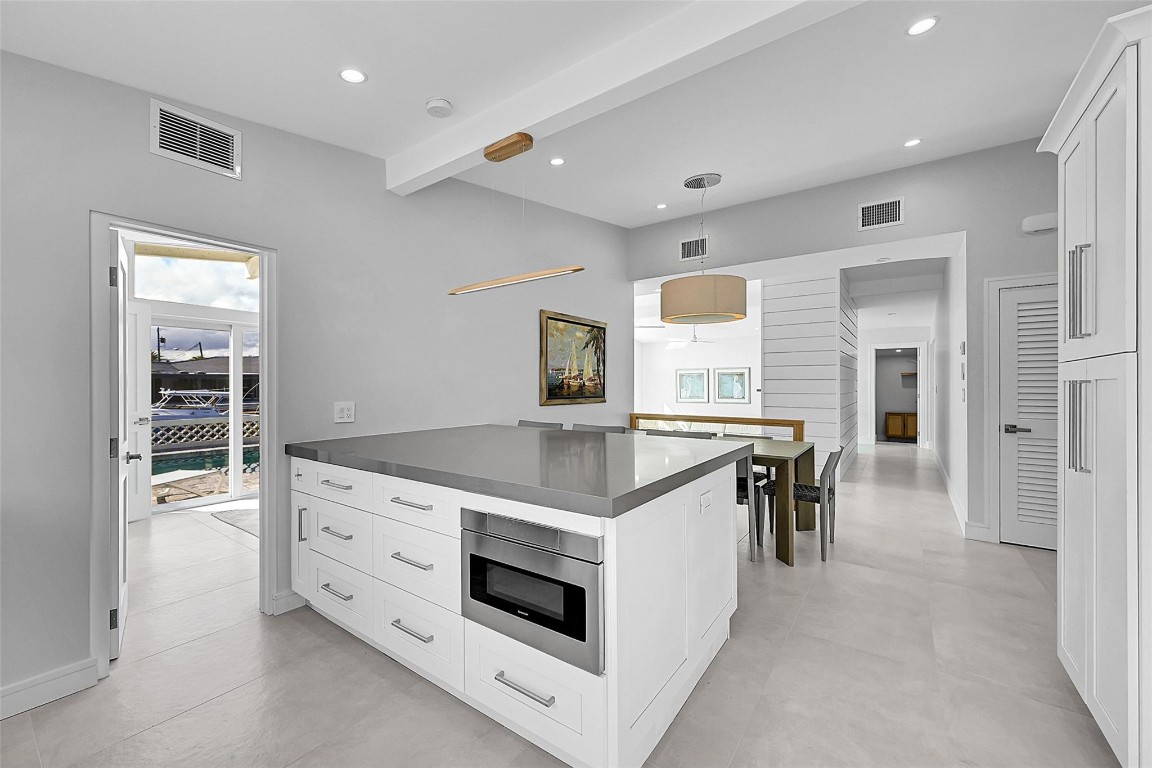 Snug Harbor - Residential