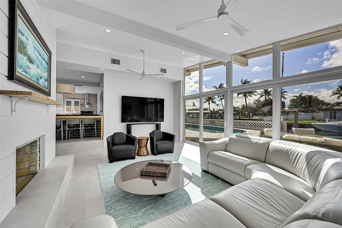 Snug Harbor - Residential