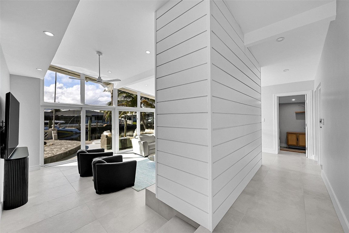 Snug Harbor - Residential