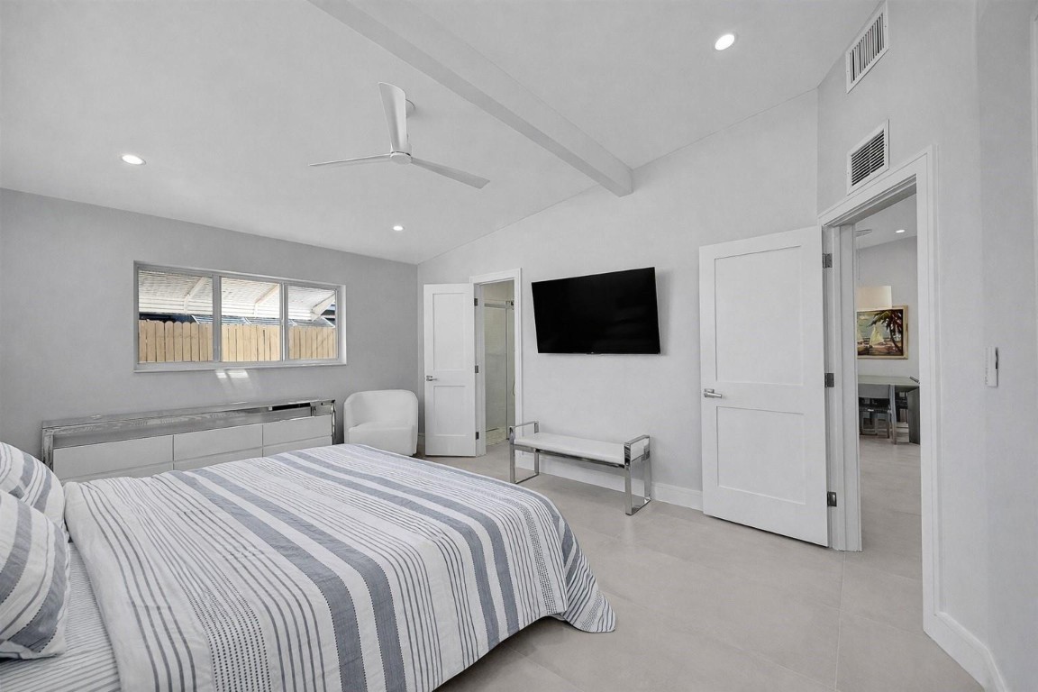 Snug Harbor - Residential