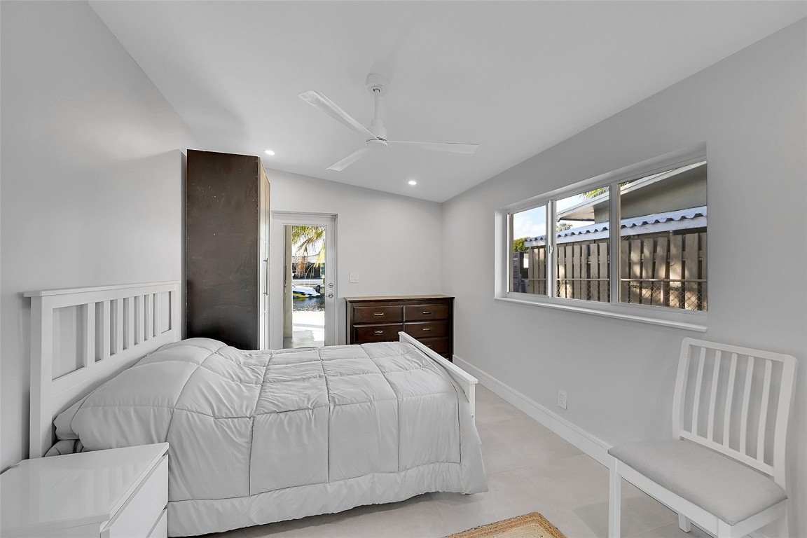 Snug Harbor - Residential