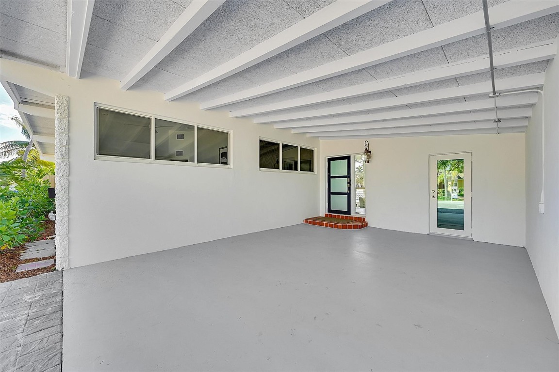 Snug Harbor - Residential