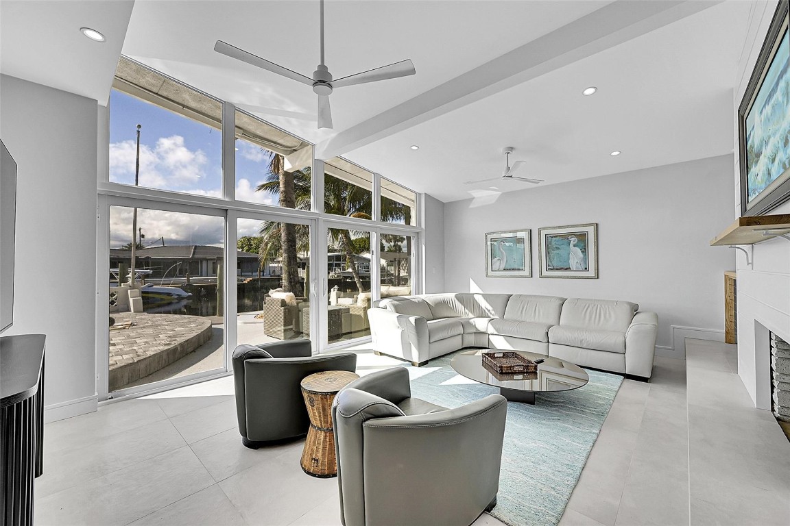 Snug Harbor - Residential