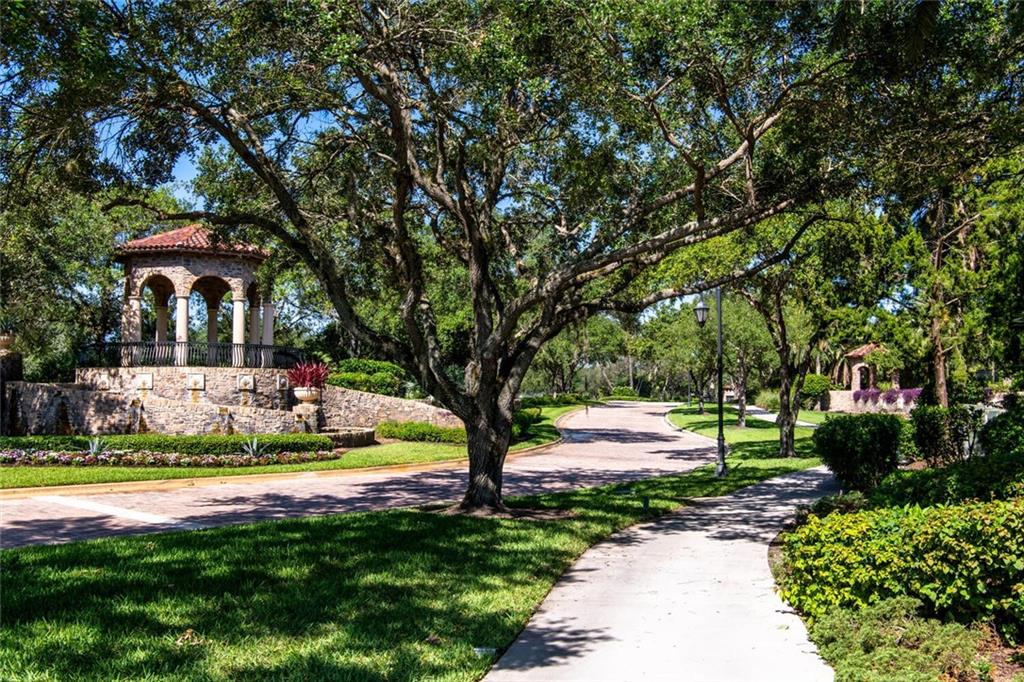 Parkland Golf & C. Club - Residential