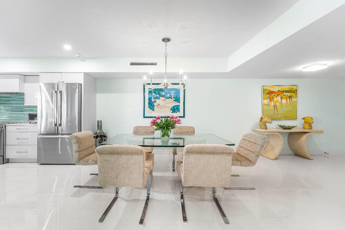 SUTTON PLACE - Residential