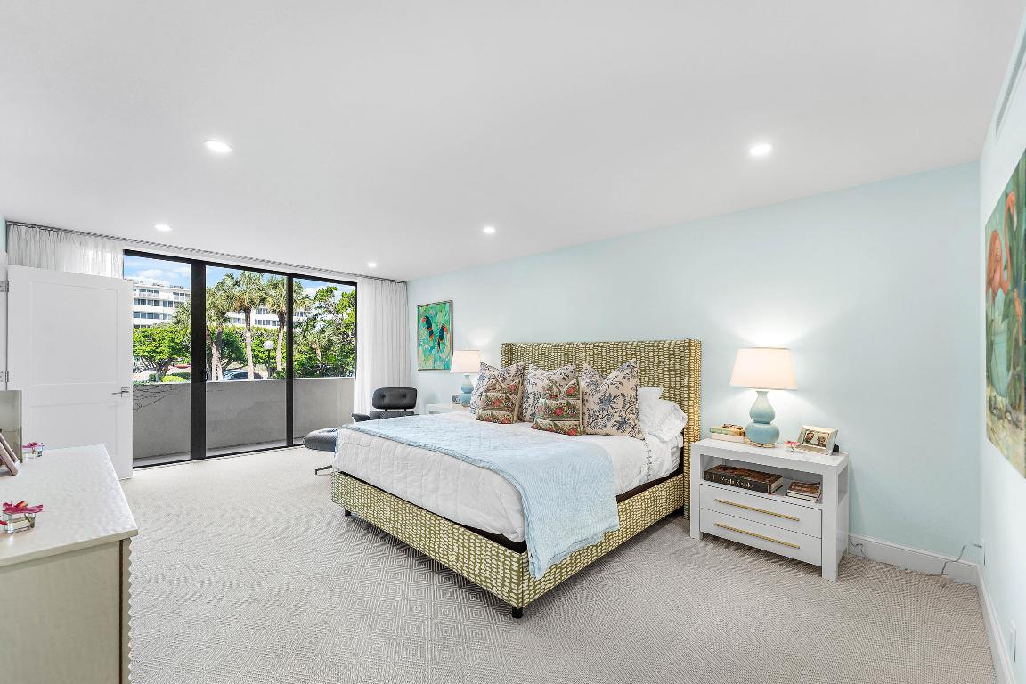 SUTTON PLACE - Residential