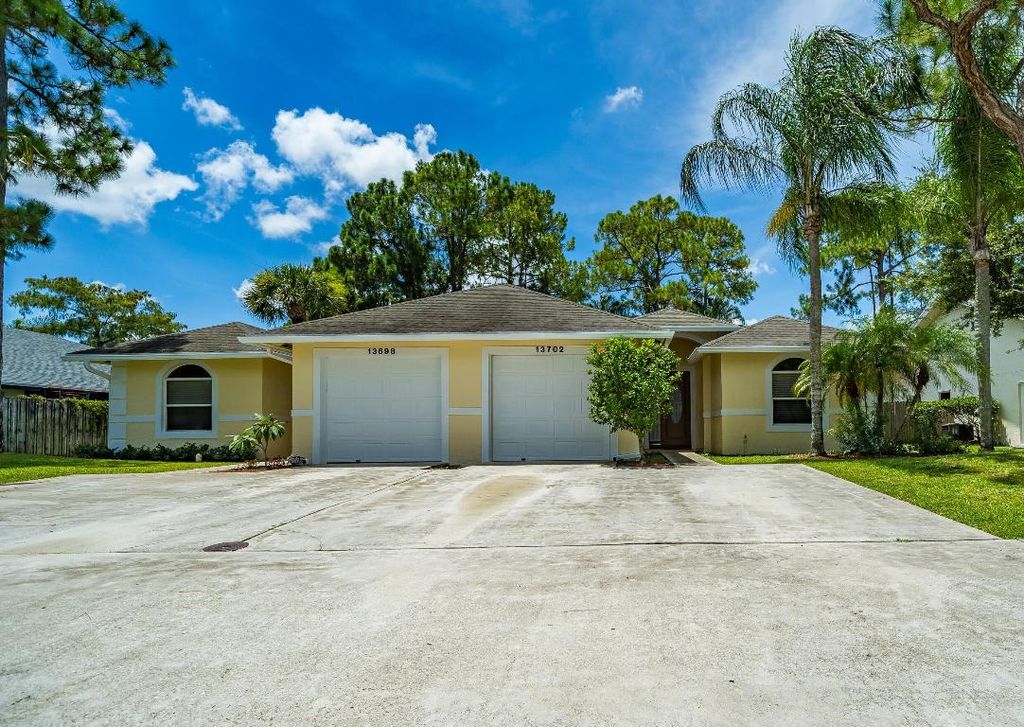 Photo of 13698 Lavender Lane, Wellington, FL 33414 (MLS # R10973028)