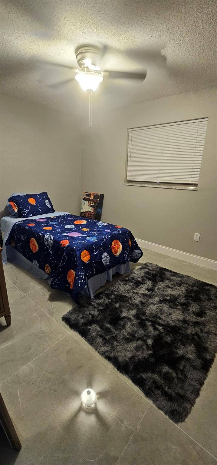 Hollywood Hills Amd 6-31 - Residential