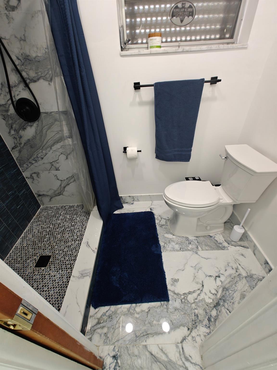 Hollywood Hills Amd 6-31 - Residential