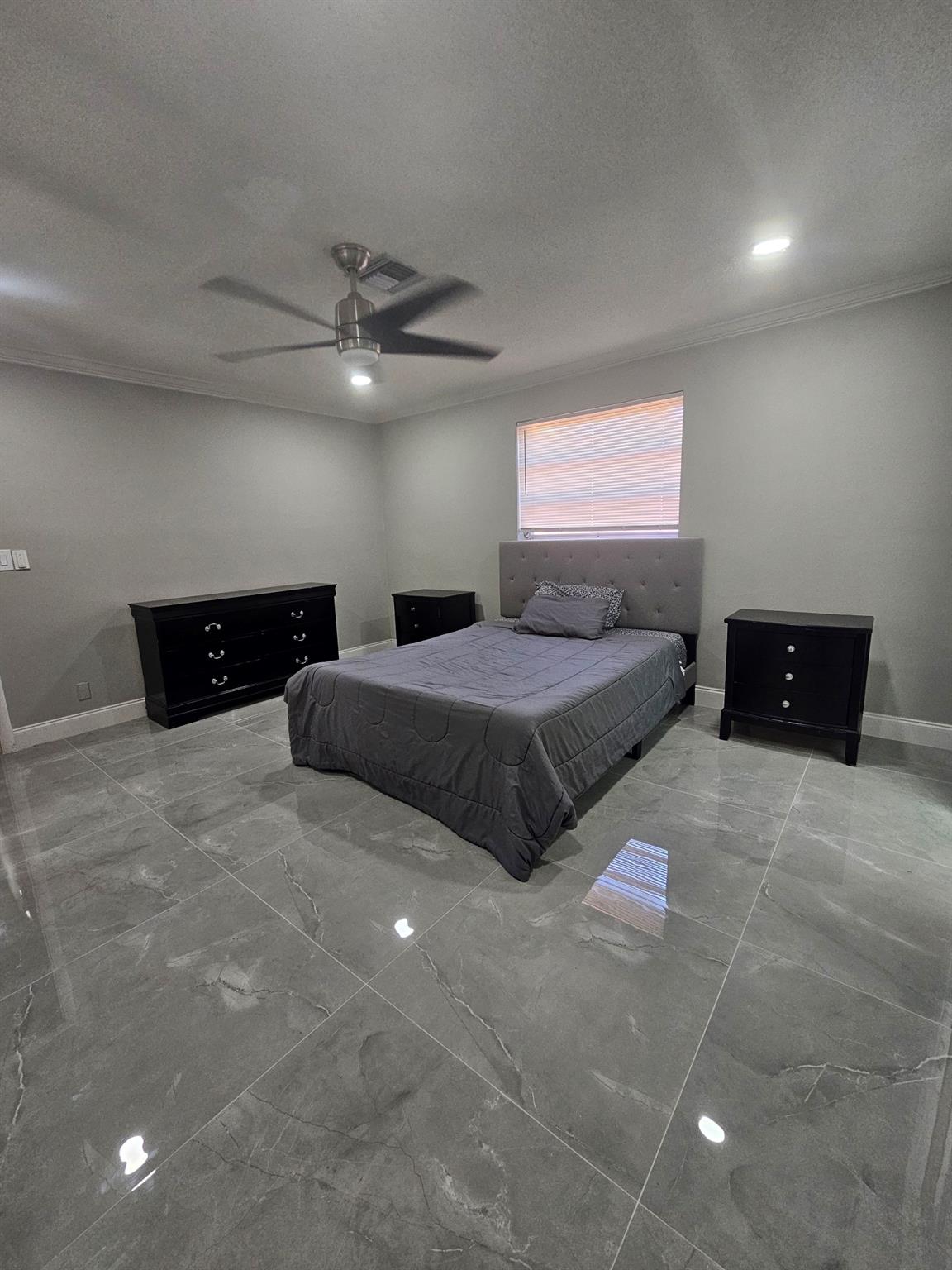 Hollywood Hills Amd 6-31 - Residential