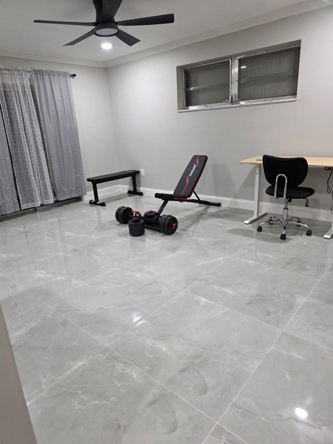 Hollywood Hills Amd 6-31 - Residential