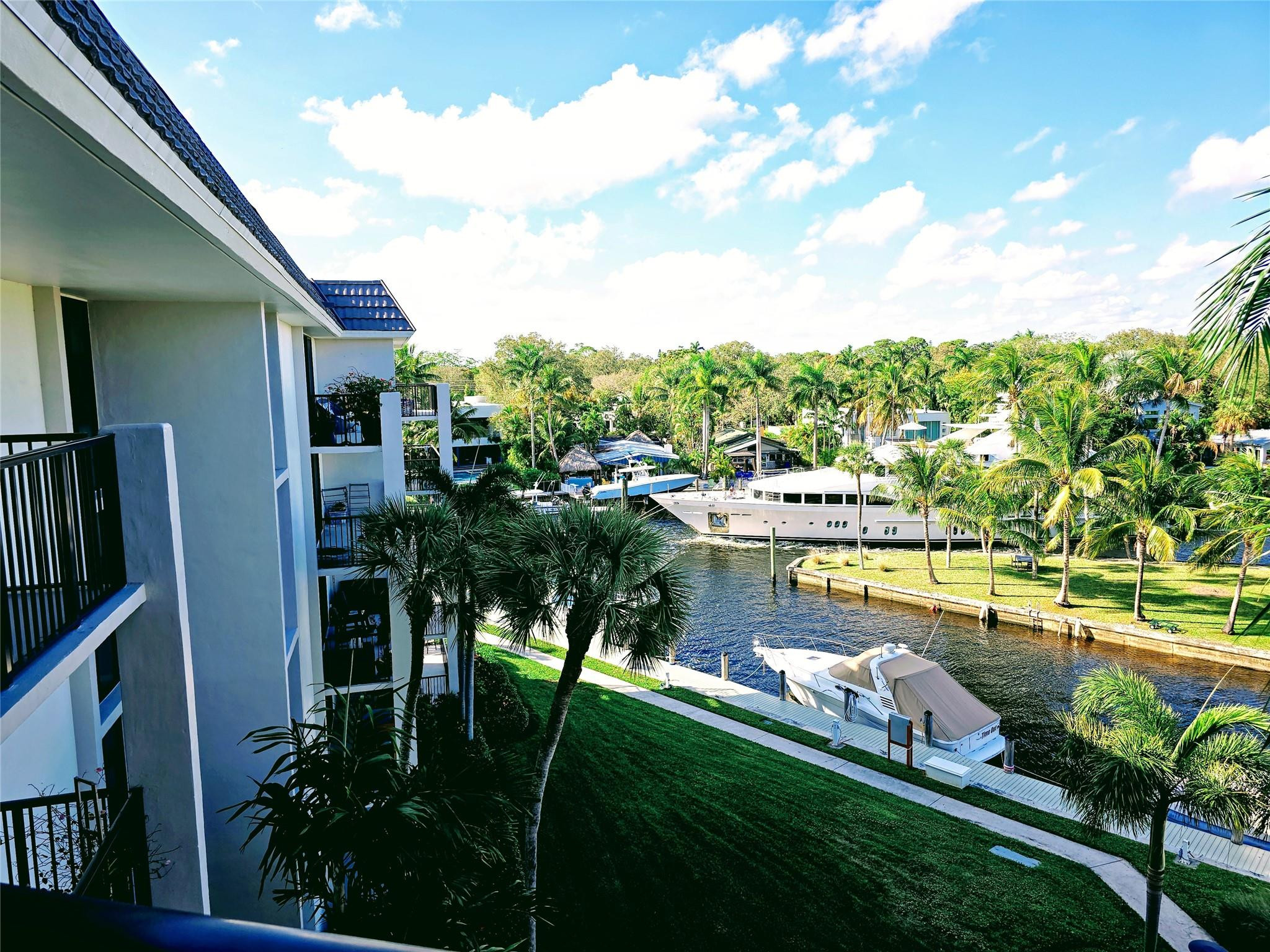 1301 River Reach Drive 507
