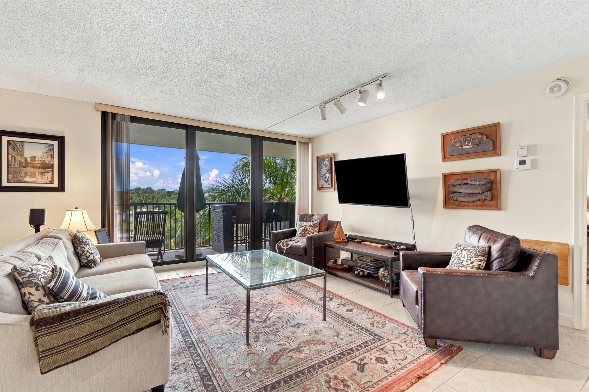 1301 River Reach Drive 507