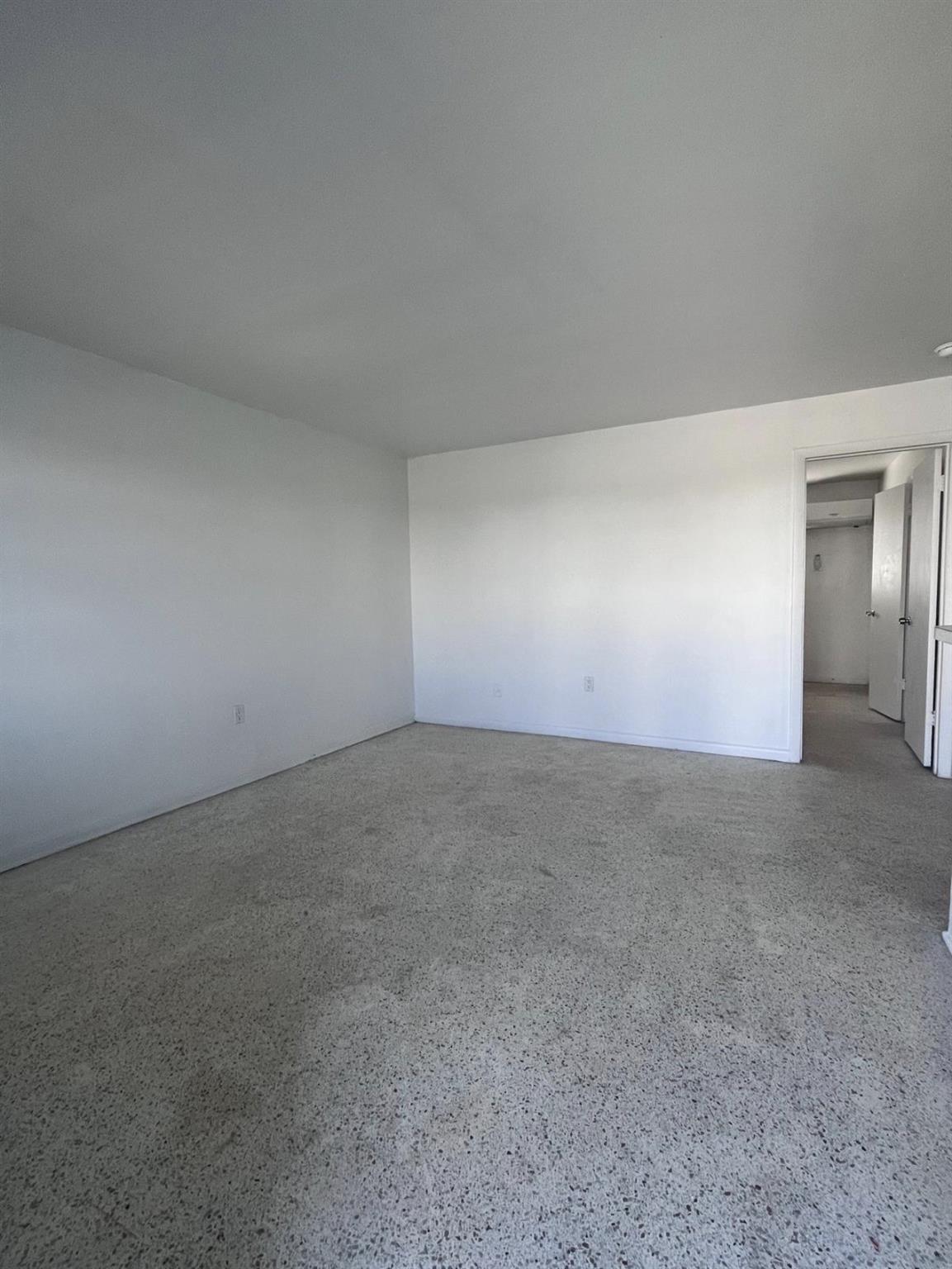 PLAT NO 1 OPA LOCKA - Residential Lease