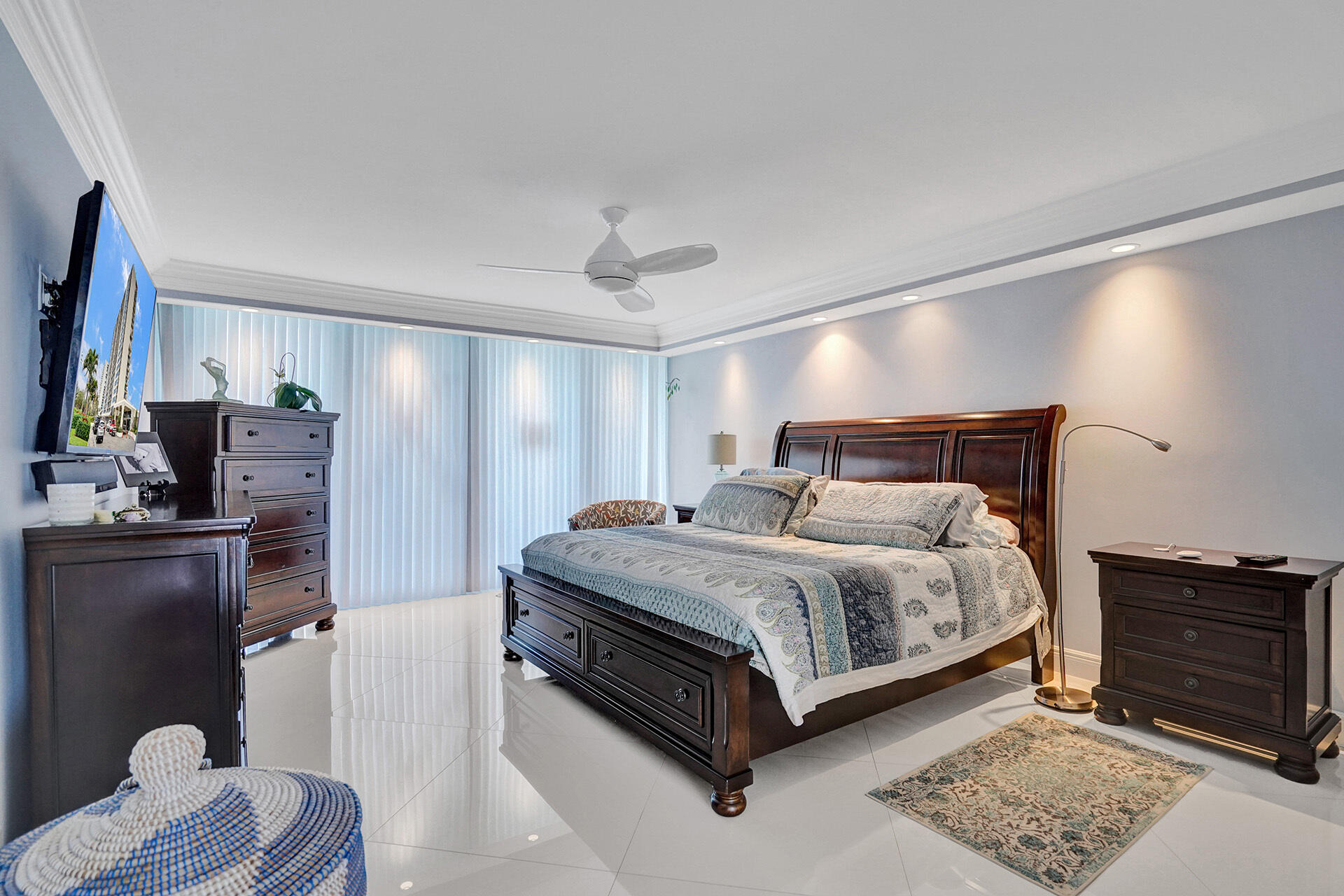 OCEAN TOWERS - Residential