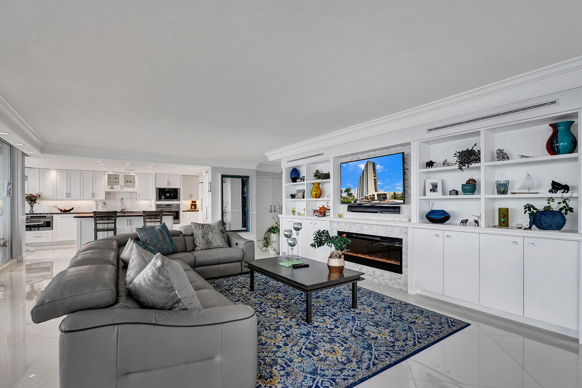 OCEAN TOWERS - Residential