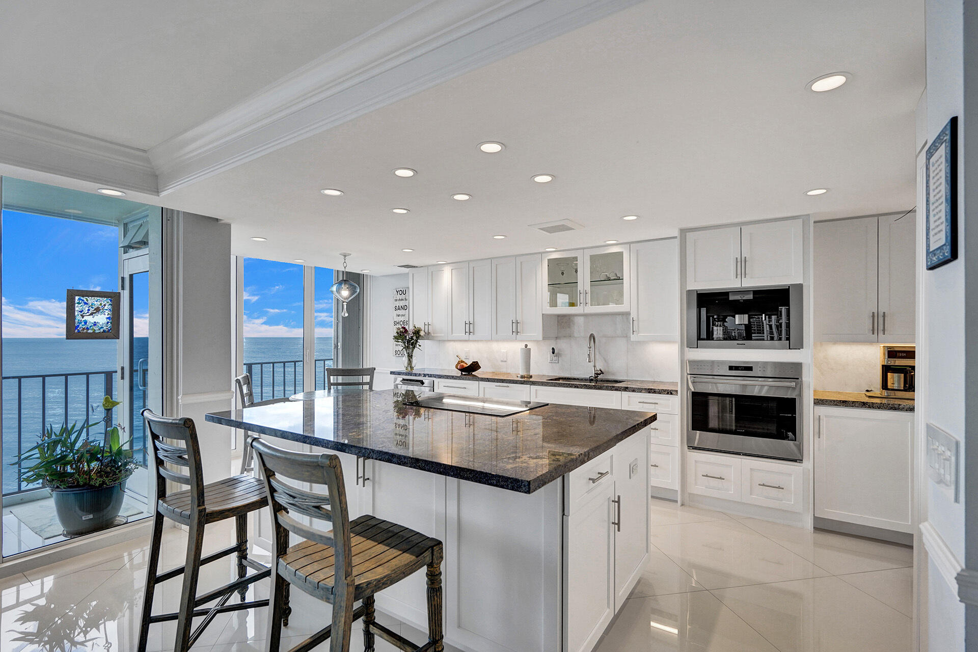 OCEAN TOWERS - Residential