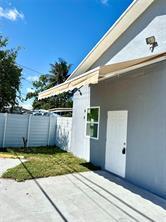 NORTH HOLLYWOOD - Residential Lease