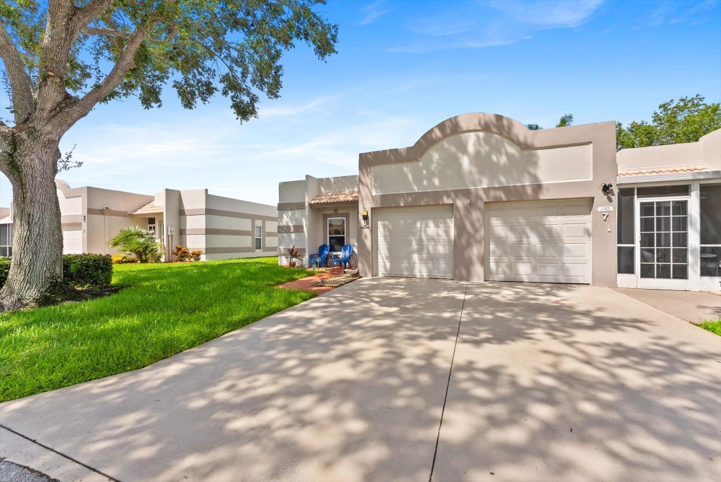 Photo of 18801 Haywood Terrace #8, Boca Raton, FL 33496 (MLS # B26081423)