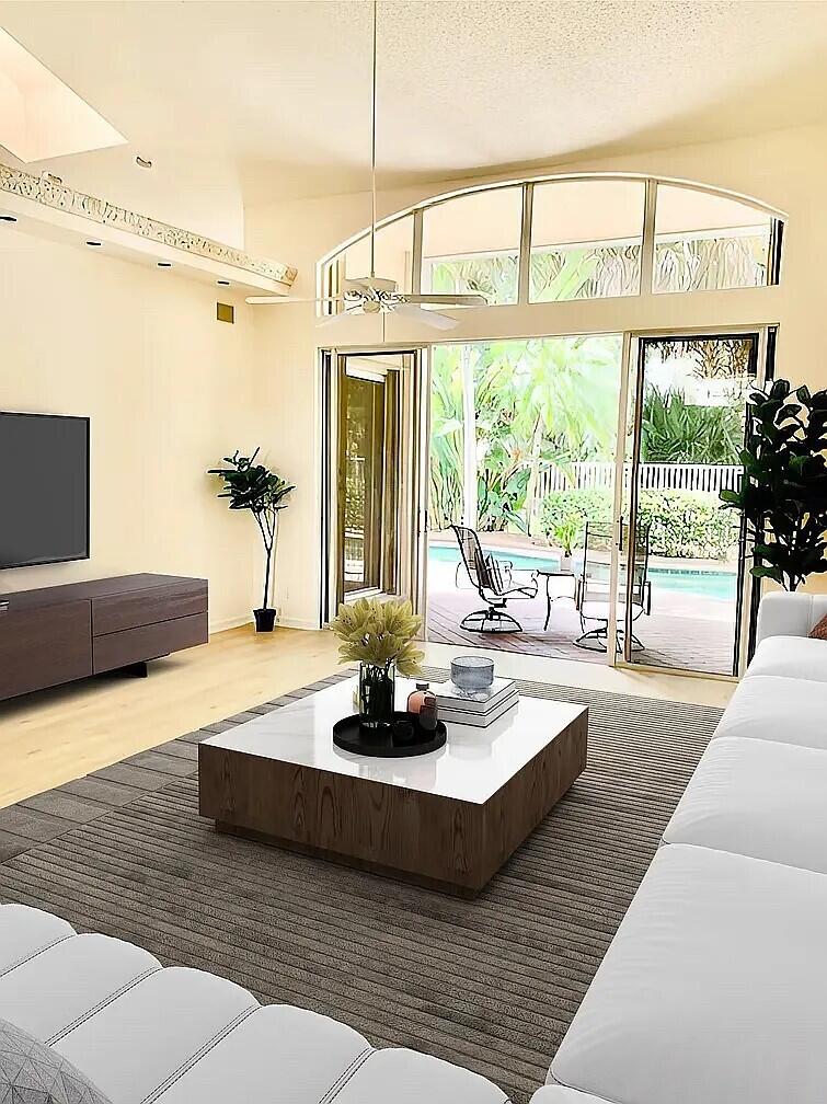 COLONY II THE - Residential Lease