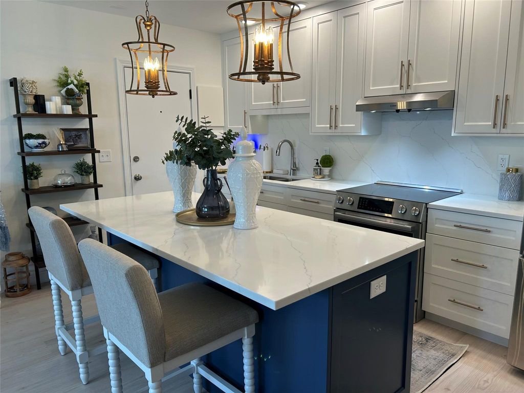 Photo of 6260 NE 18th Ave #722, Fort Lauderdale, FL 33334 (MLS # F10540899)