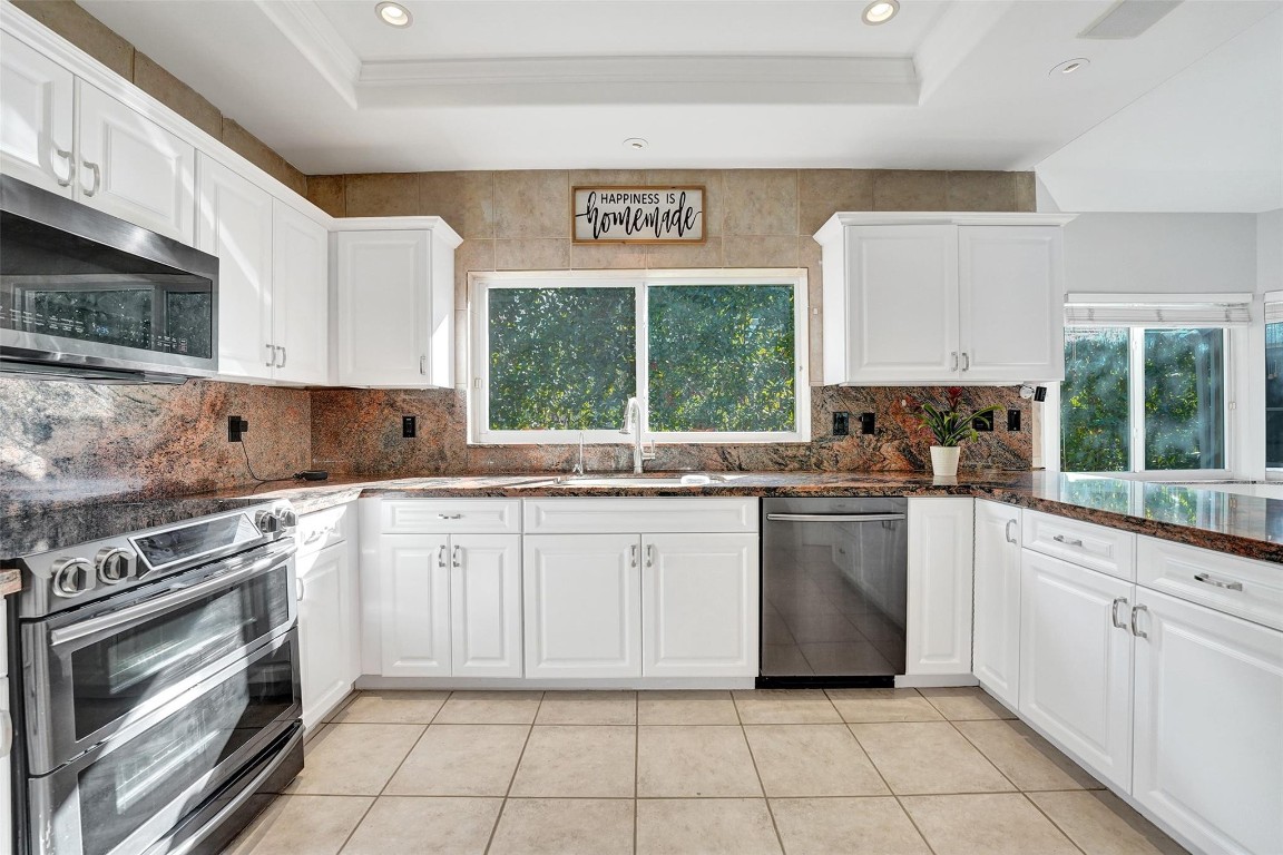 EAST LANDING - Residential