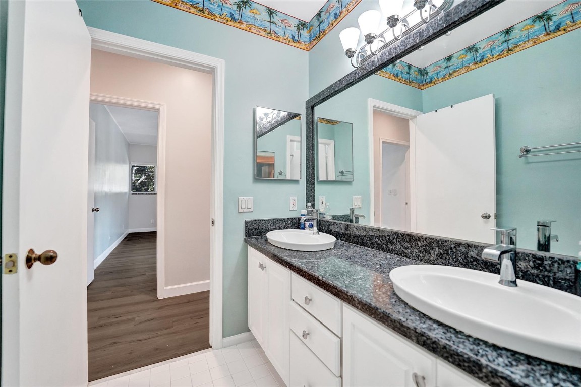 EAST LANDING - Residential