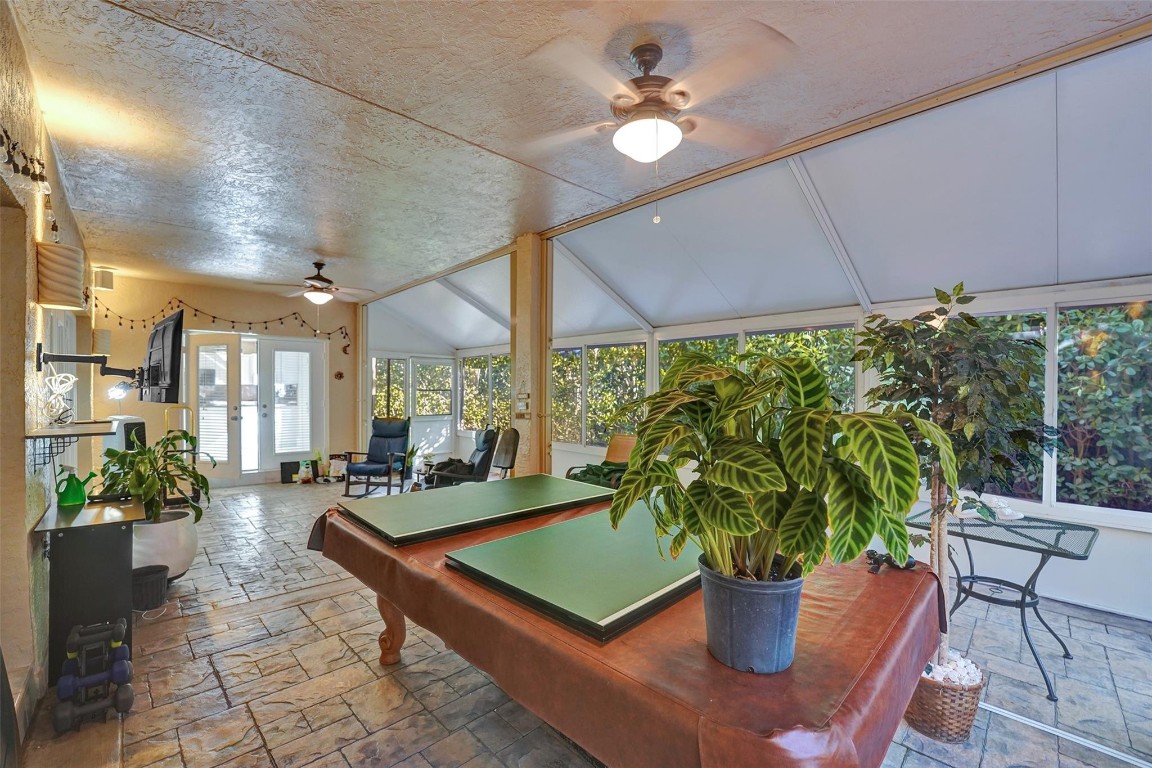 EAST LANDING - Residential