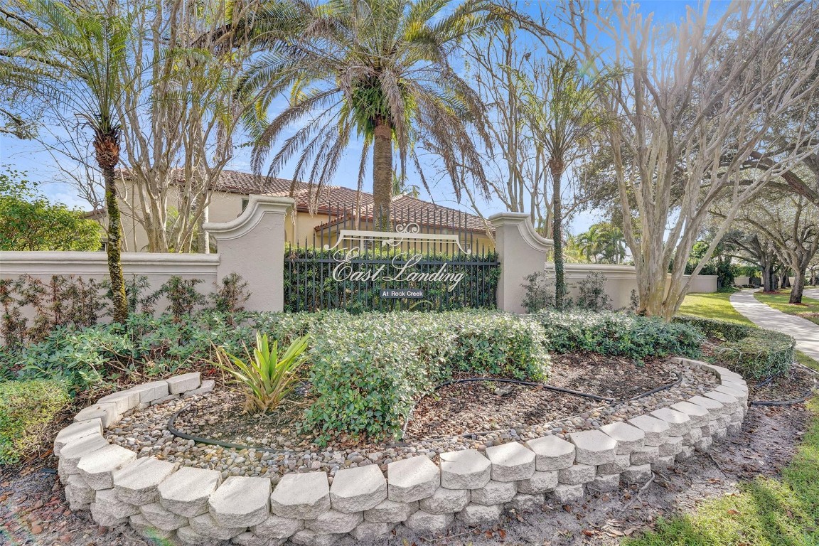 EAST LANDING - Residential