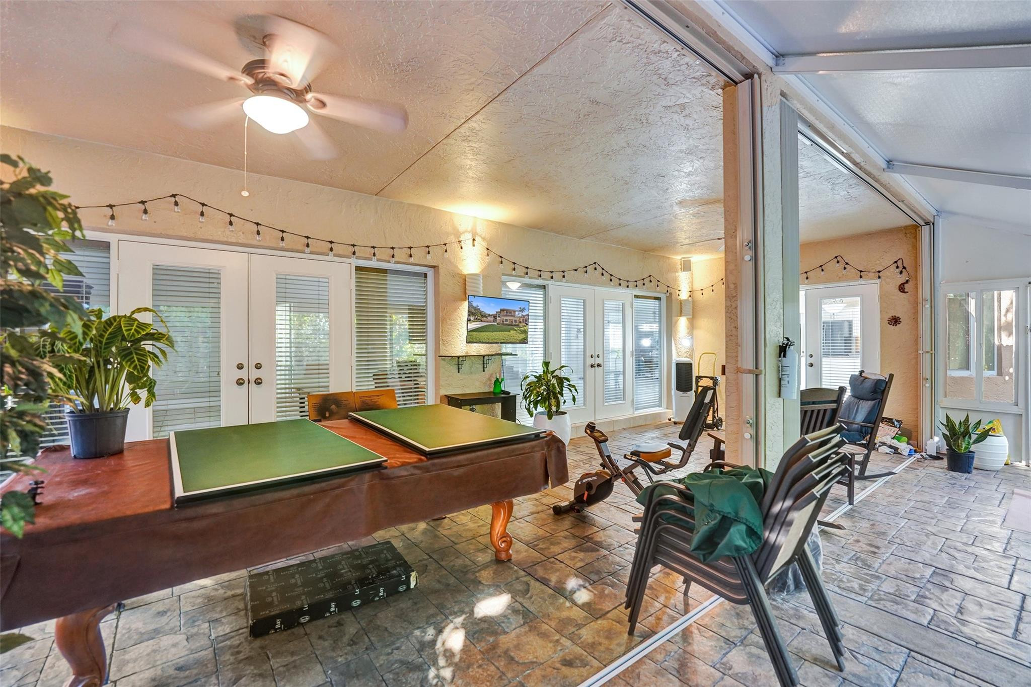 EAST LANDING - Residential