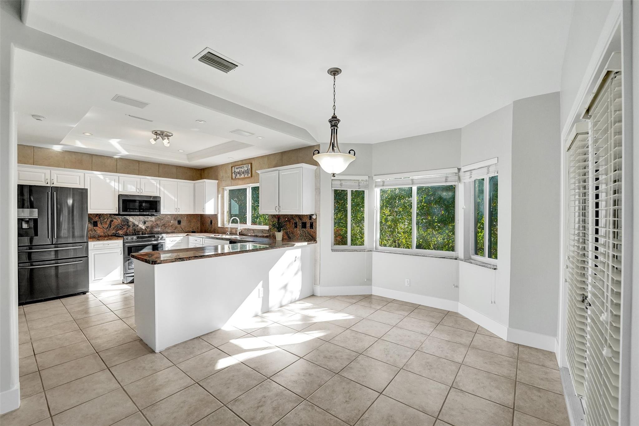 EAST LANDING - Residential