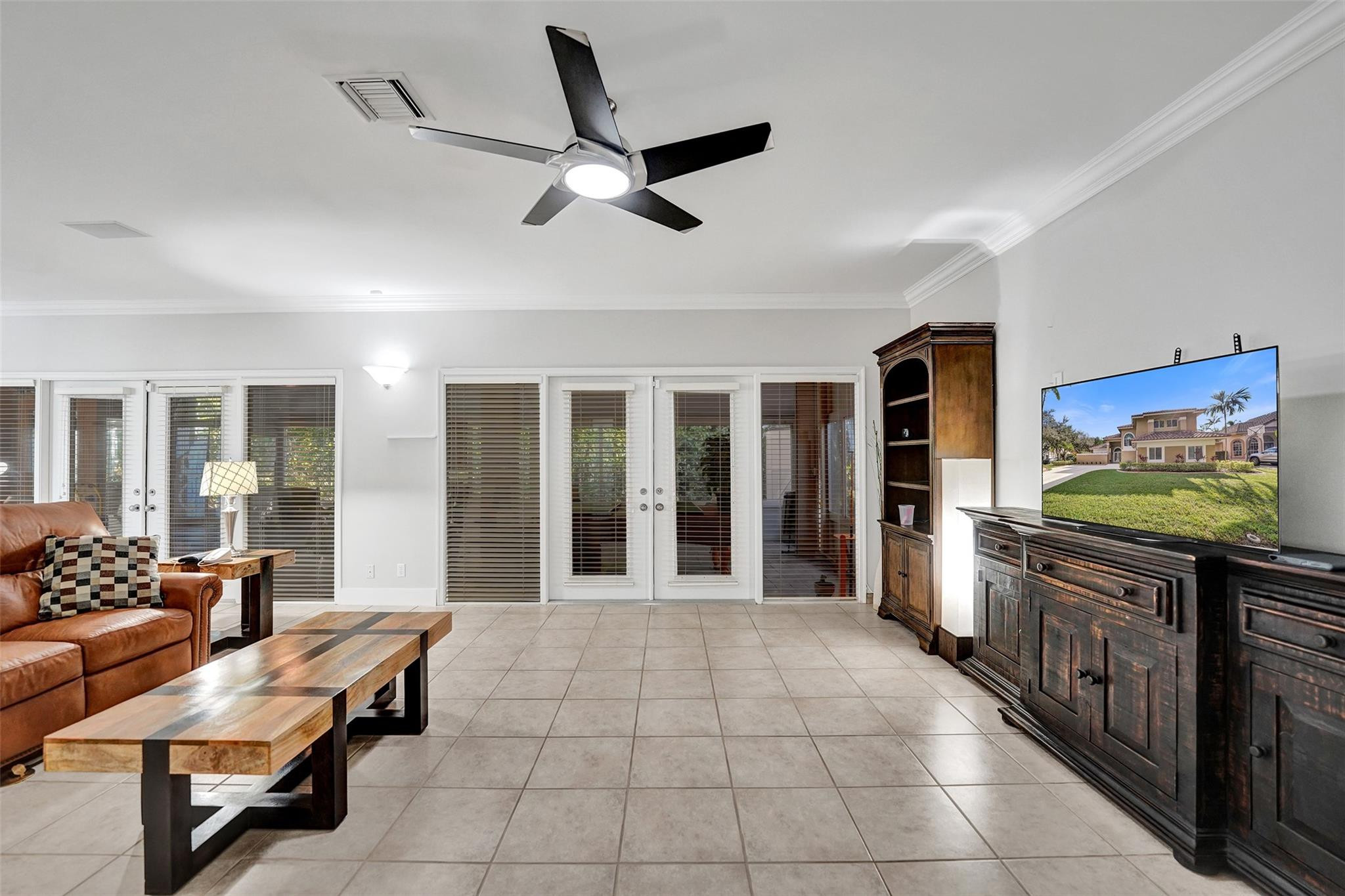 EAST LANDING - Residential