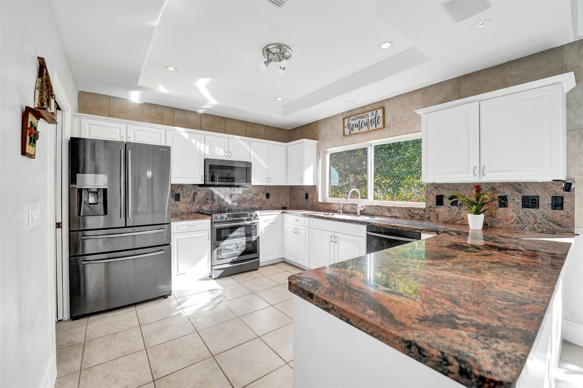 EAST LANDING - Residential