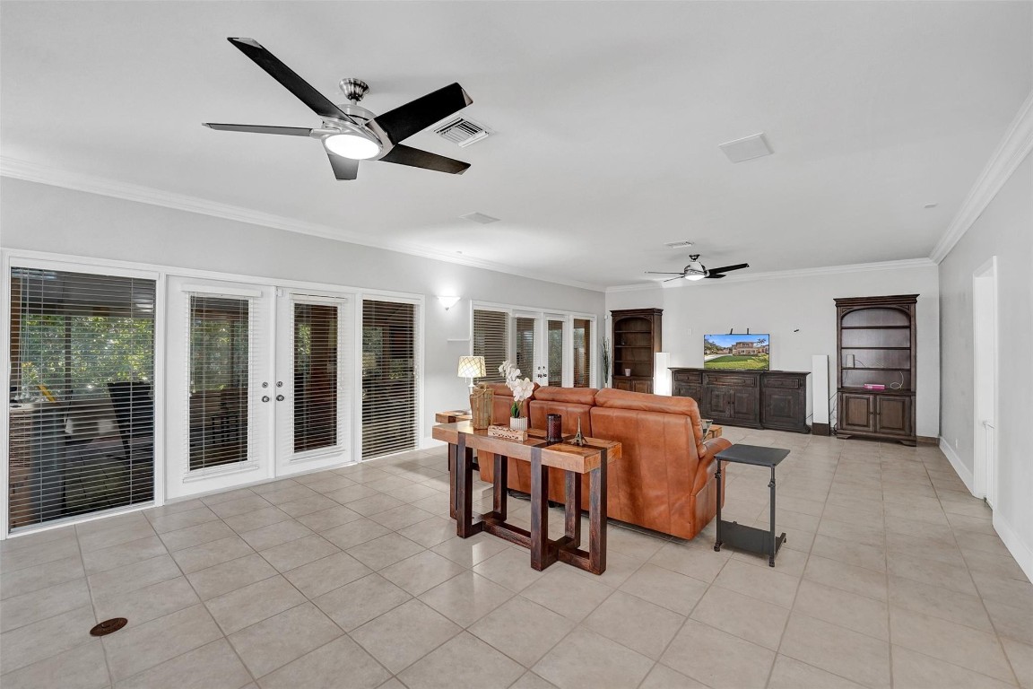 EAST LANDING - Residential