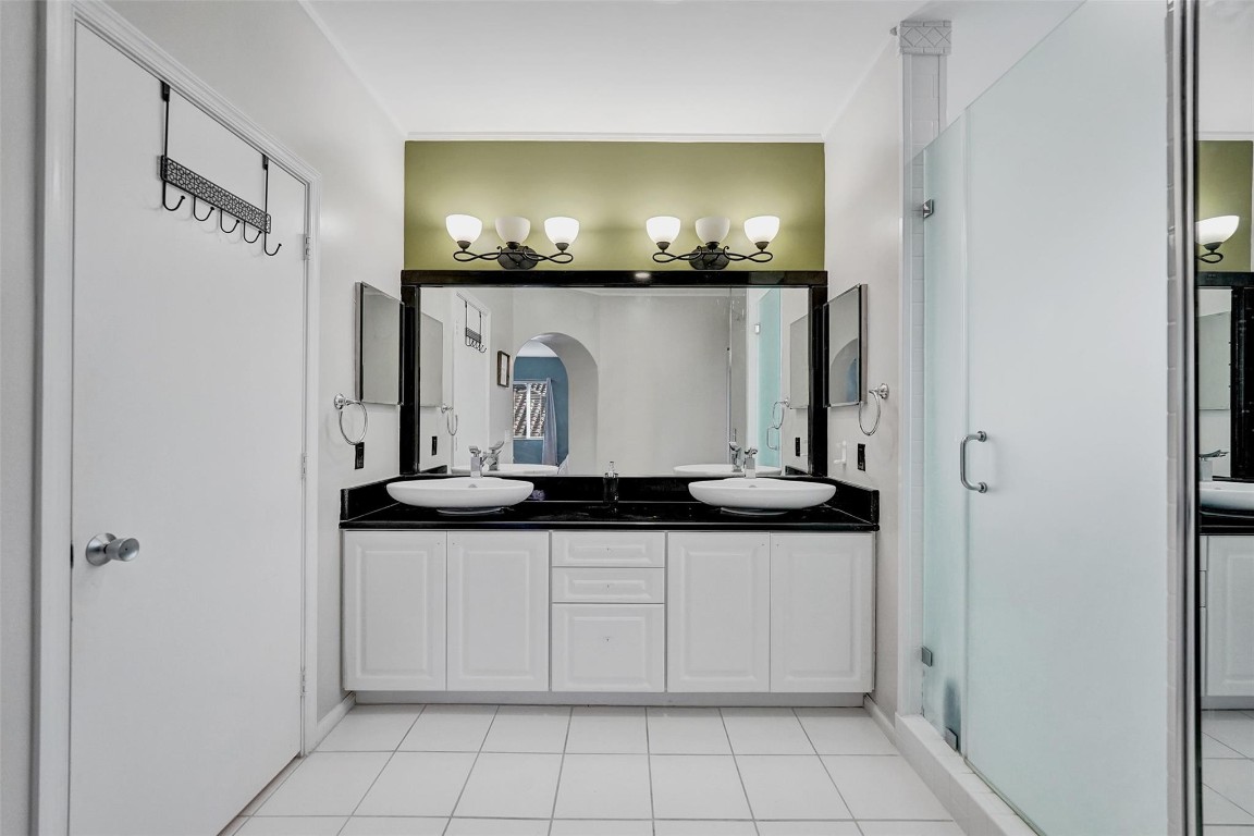 EAST LANDING - Residential