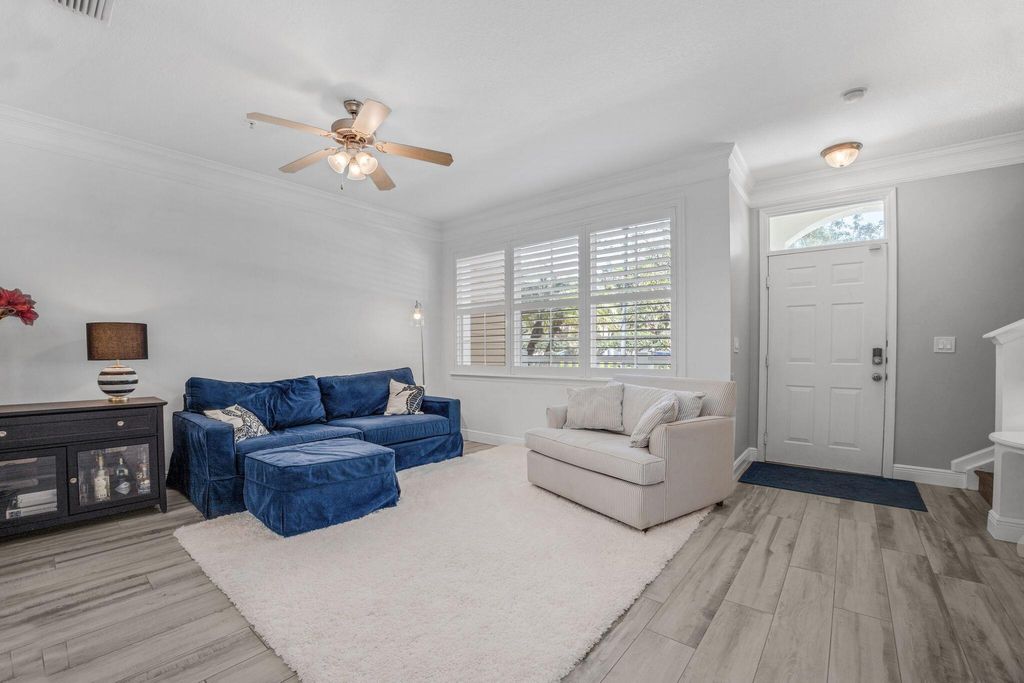 Photo of 826 Dakota Drive #101, Jupiter, FL 33458 (MLS # R10976136)