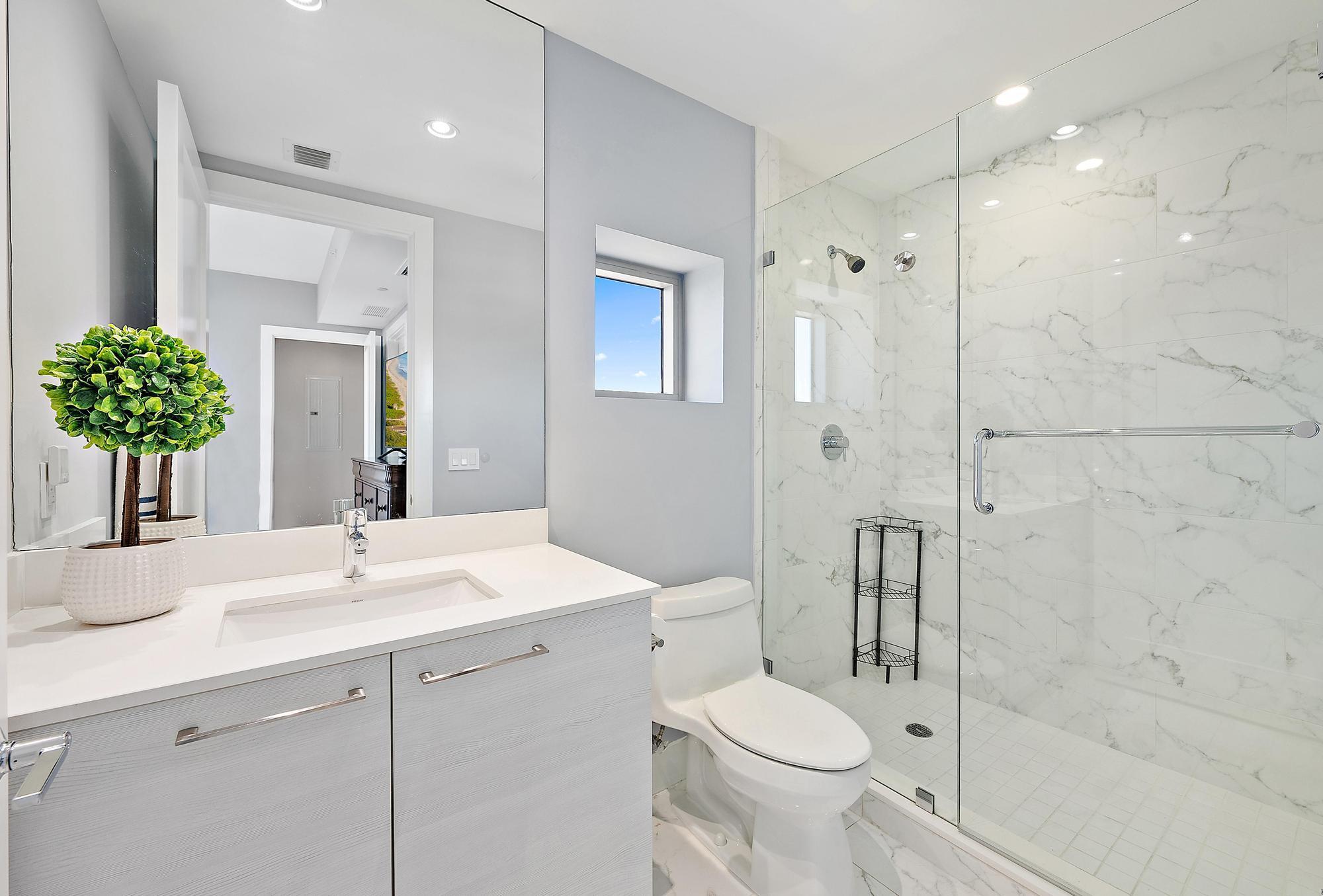 WATER CLUB NORTH PALM BEA - Residential