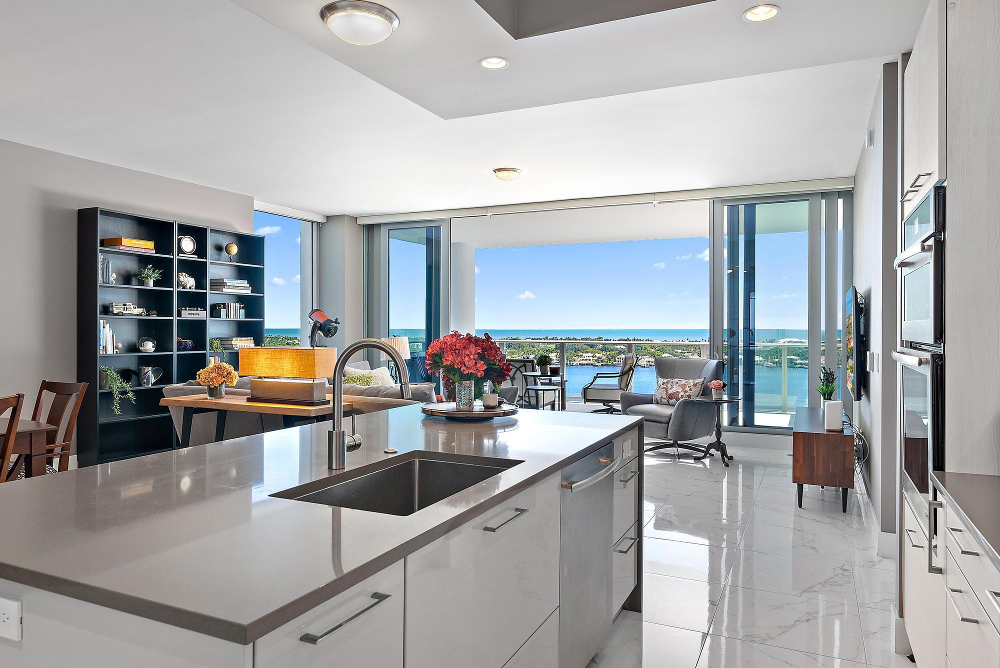 WATER CLUB NORTH PALM BEA - Residential