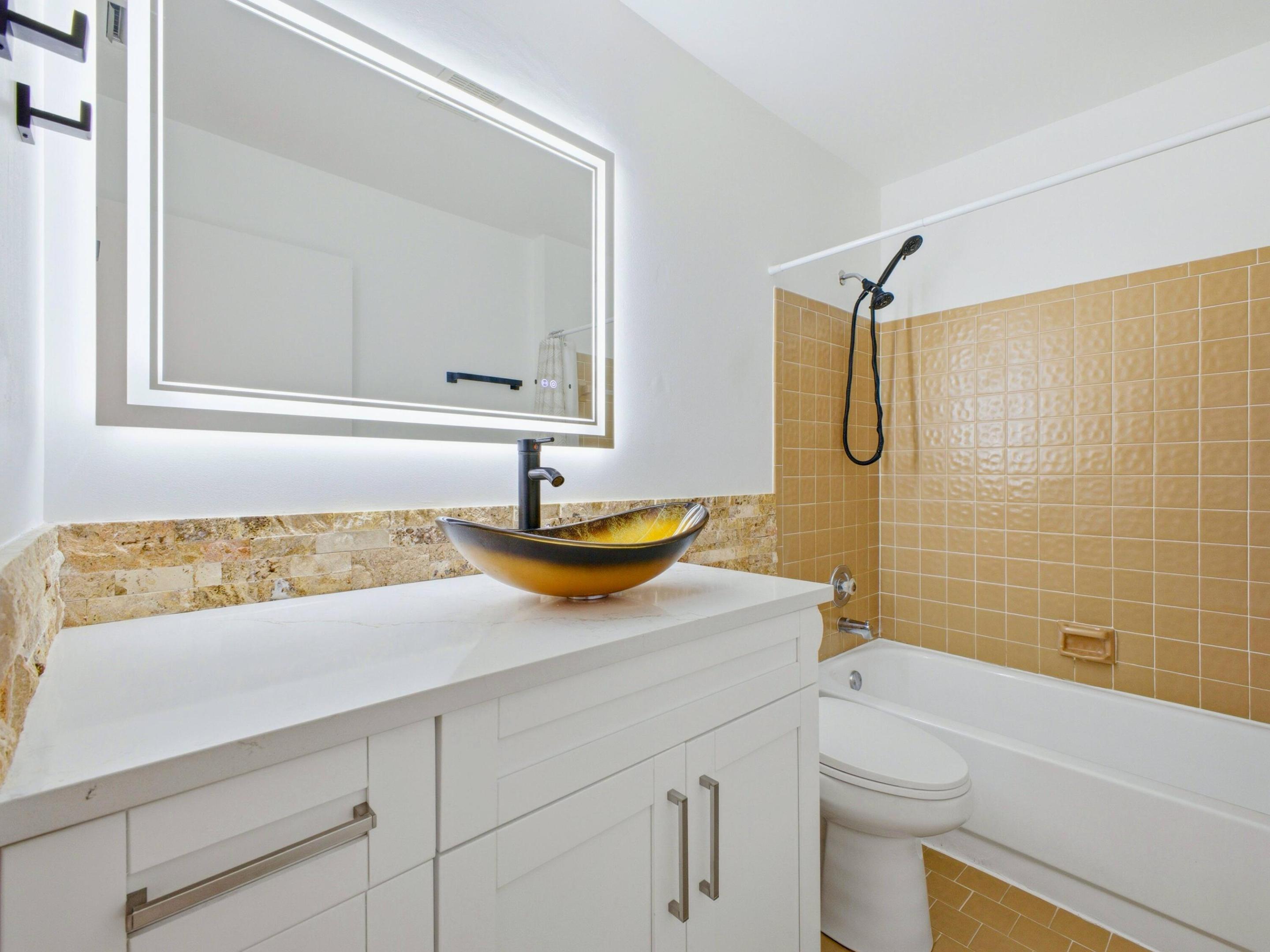 MEADOWS 300 1 - Residential