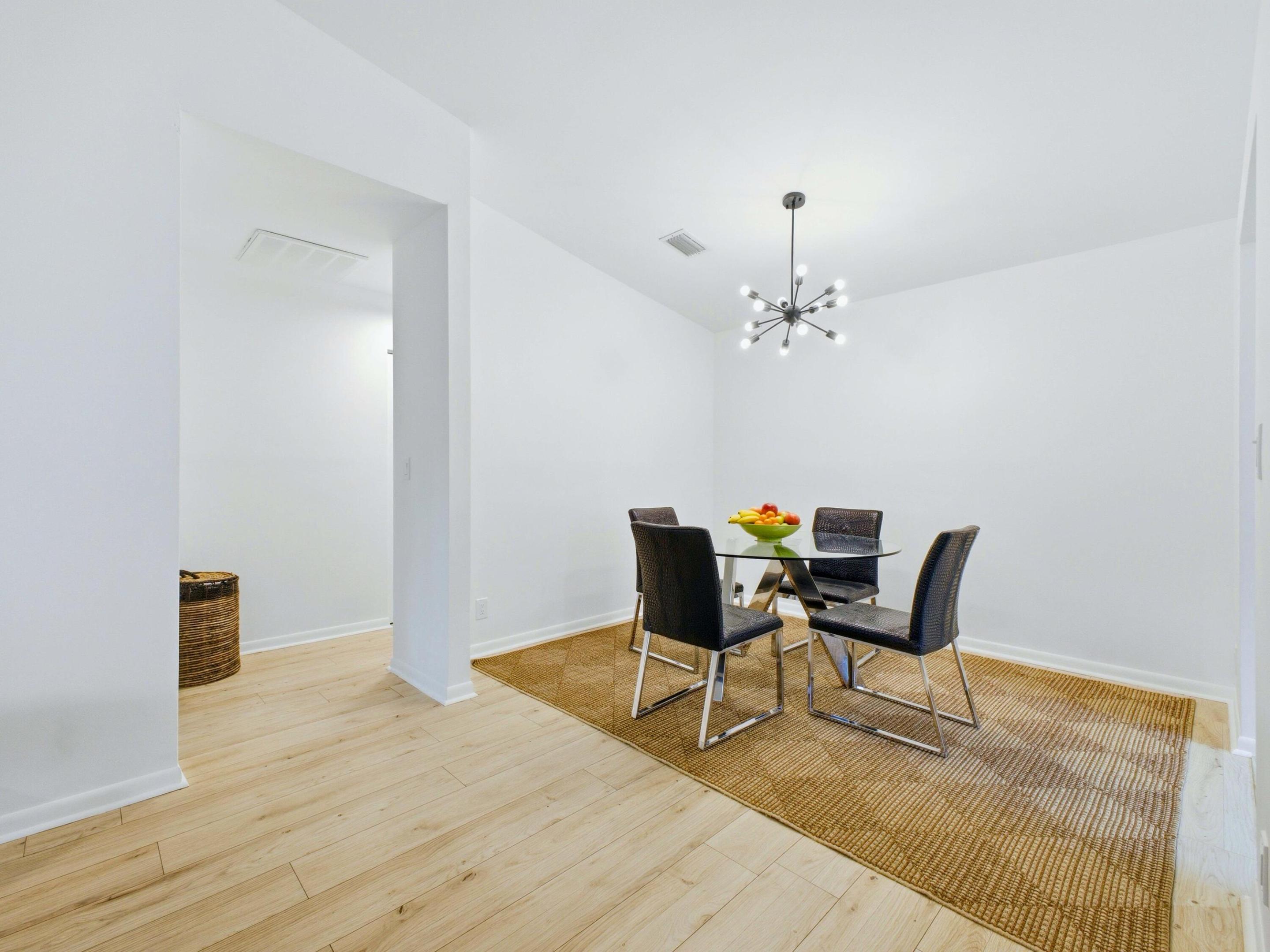 MEADOWS 300 1 - Residential