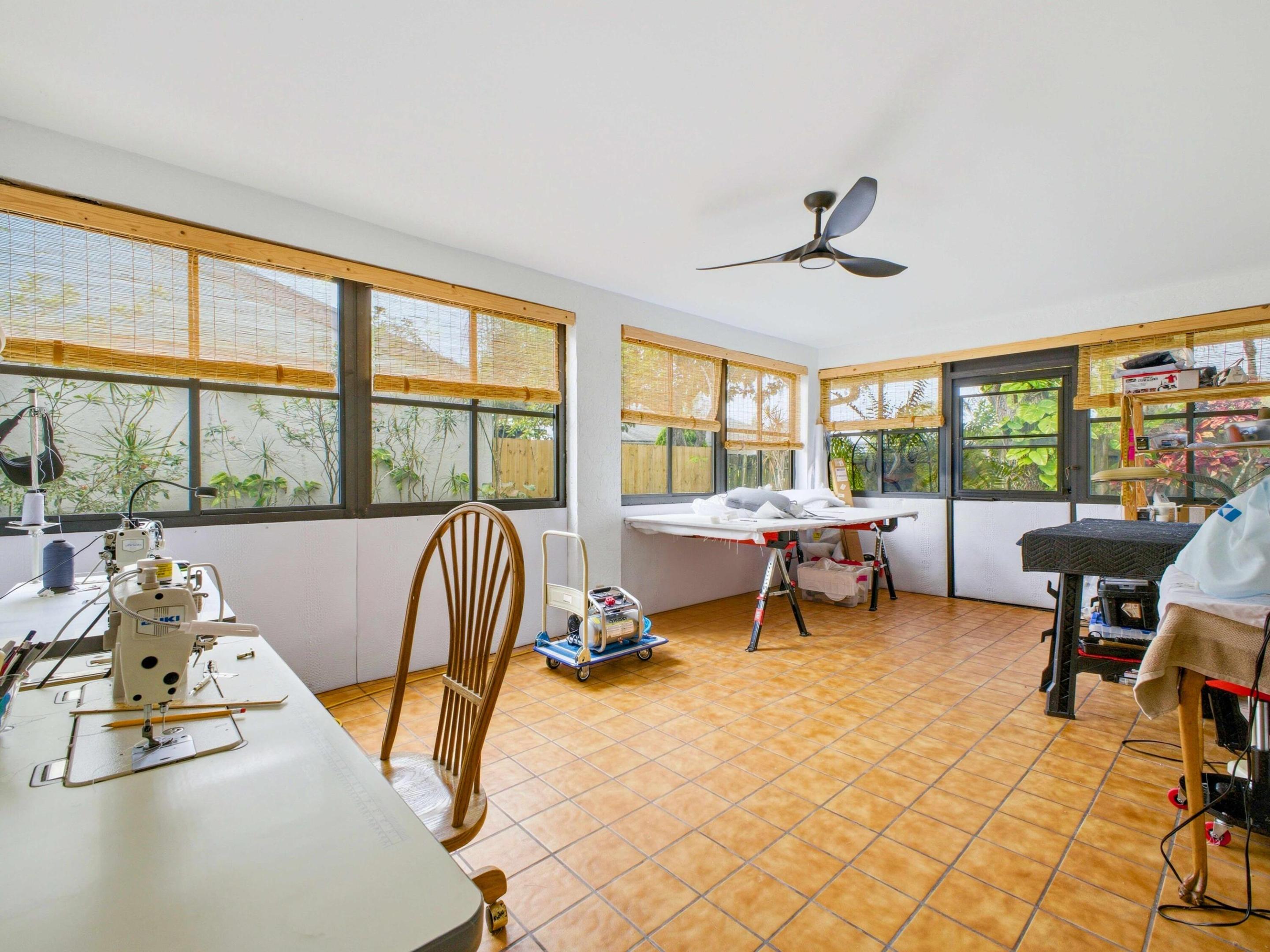 MEADOWS 300 1 - Residential