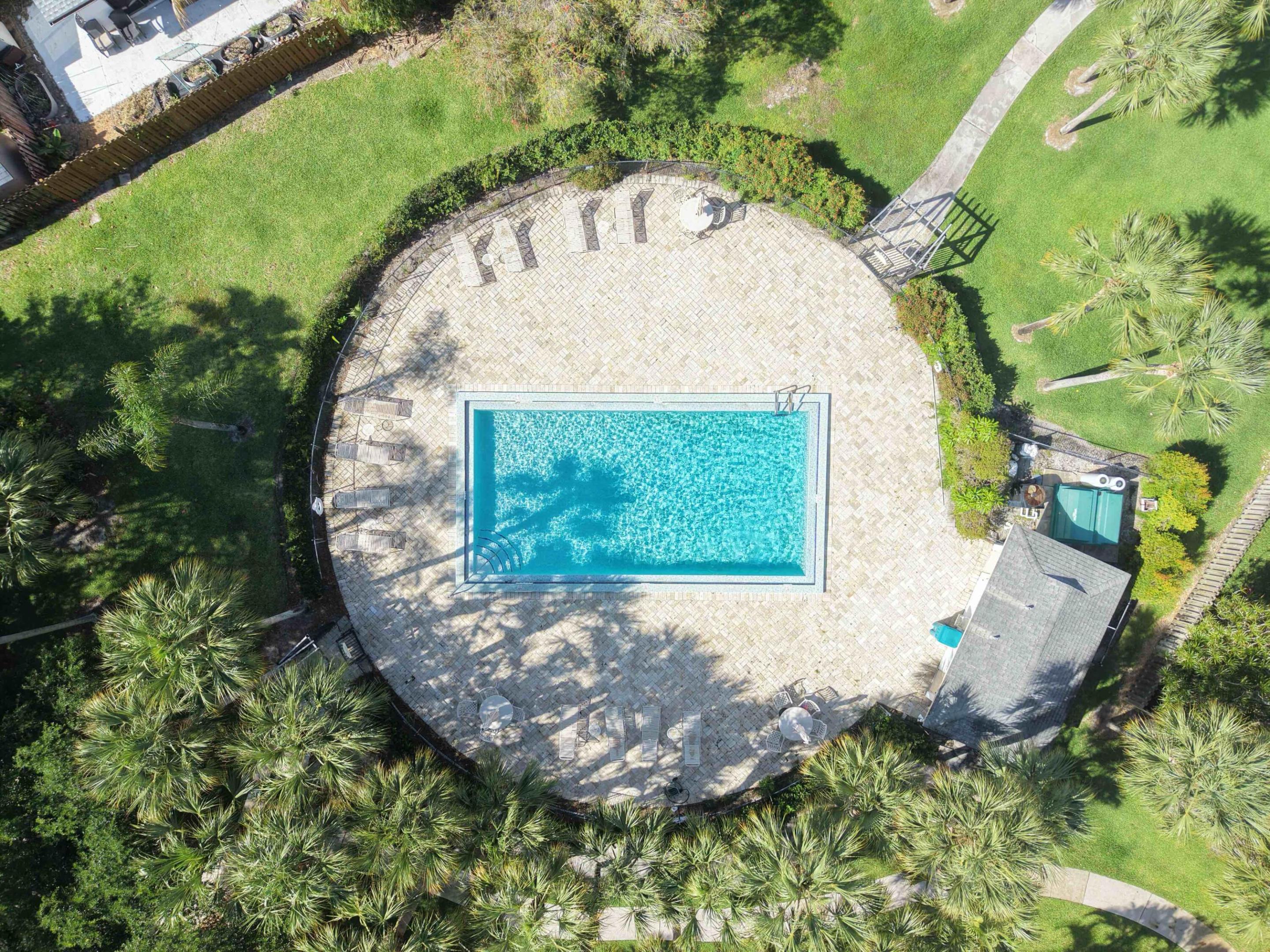 MEADOWS 300 1 - Residential