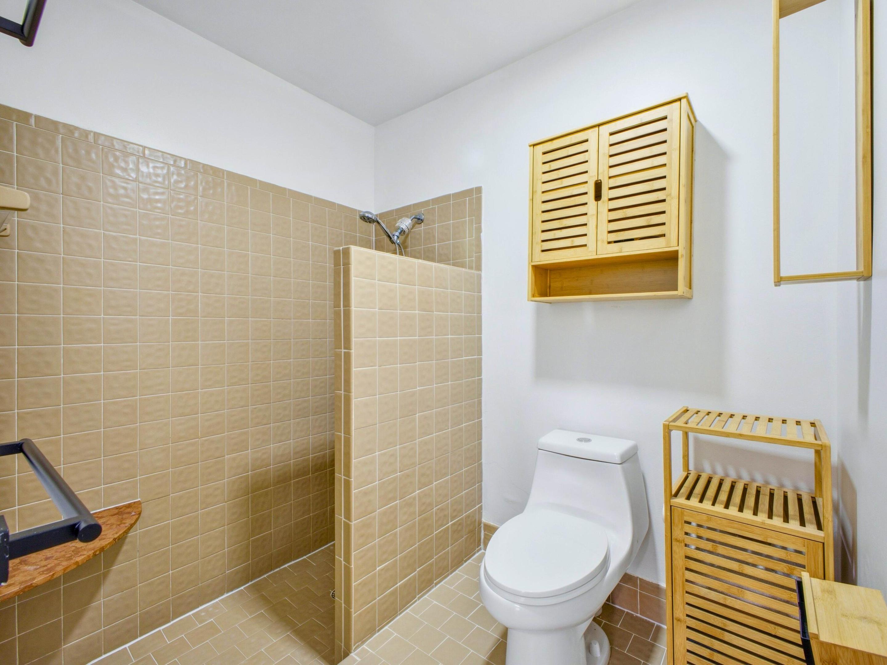 MEADOWS 300 1 - Residential