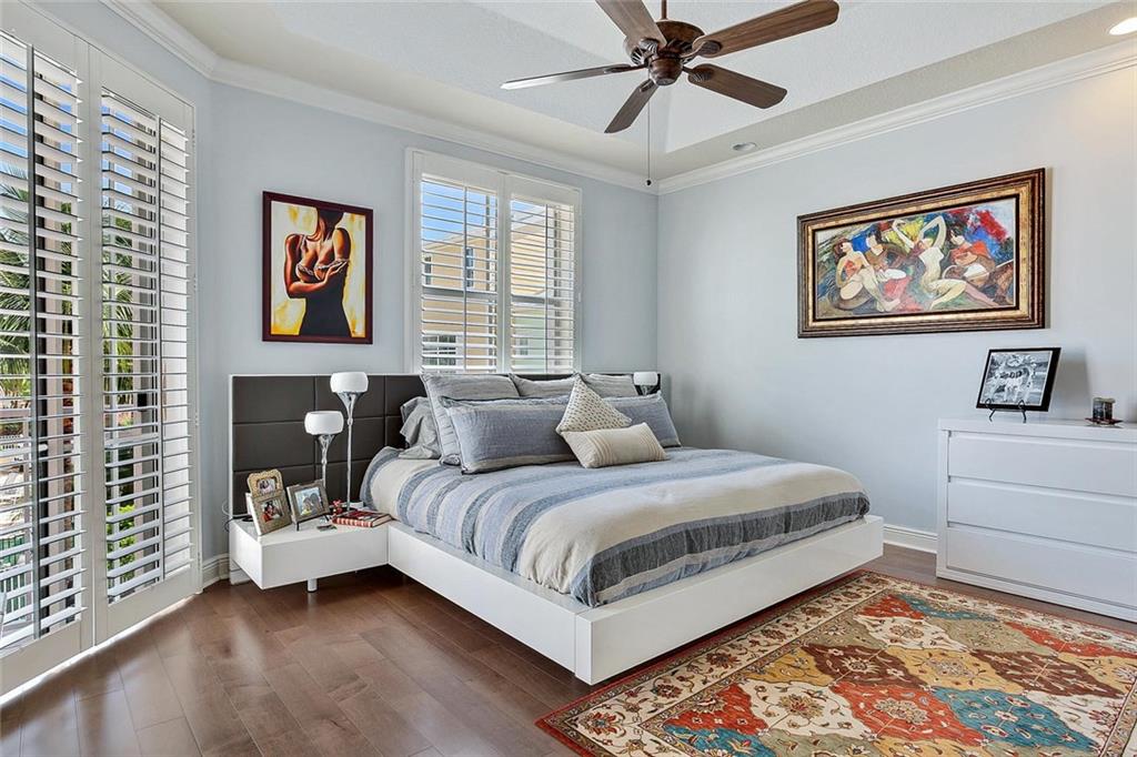 TILLOTSON SQUARE - Residential