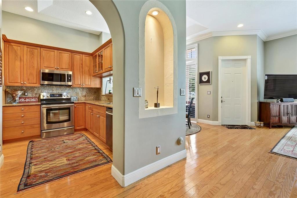 TILLOTSON SQUARE - Residential