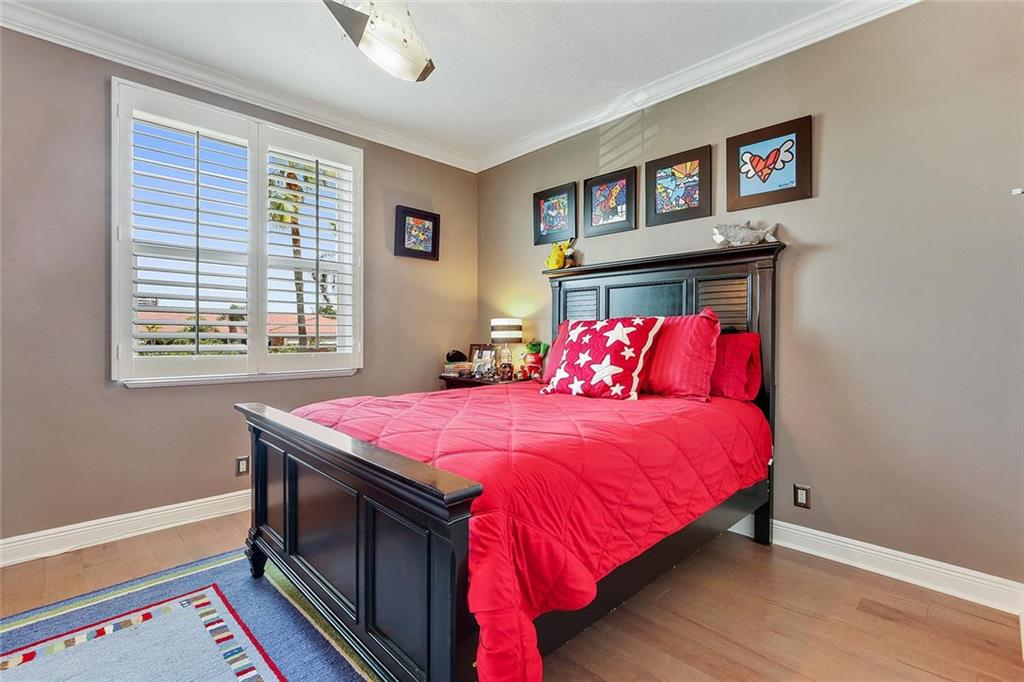 TILLOTSON SQUARE - Residential