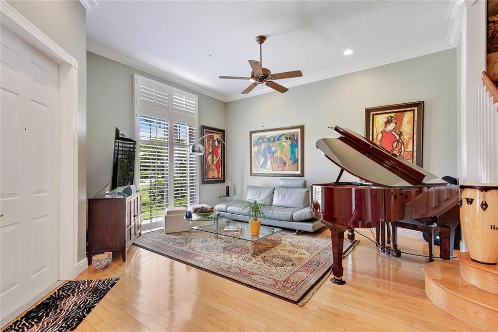 TILLOTSON SQUARE - Residential