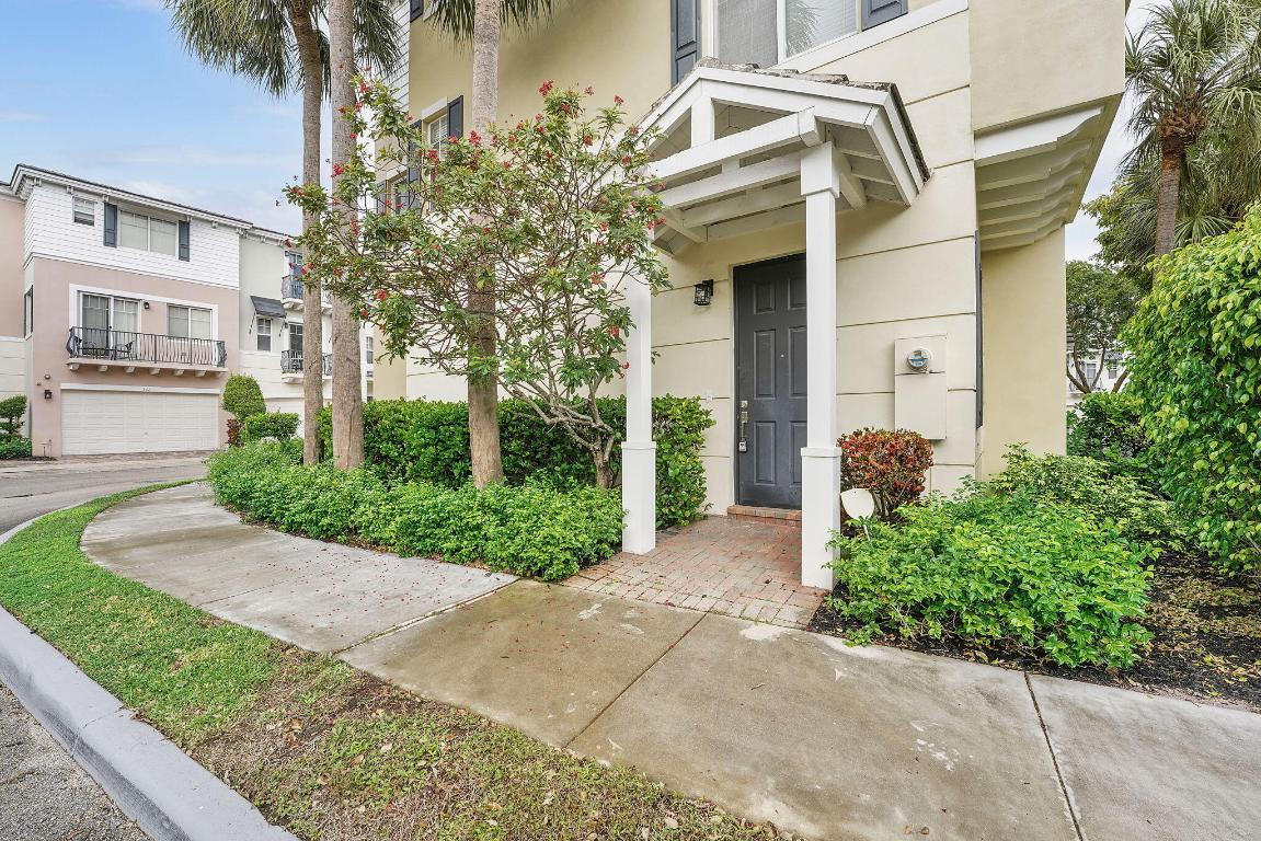 VISTAZO AT BOCA RATON - Residential Lease