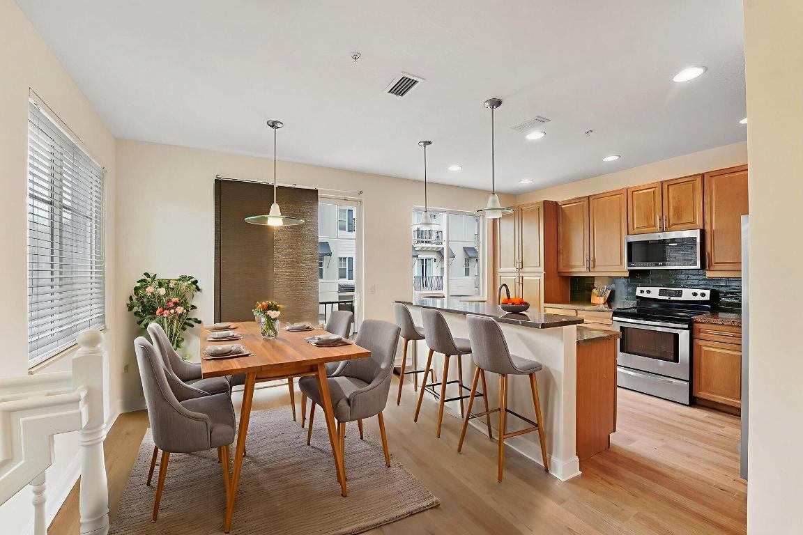 VISTAZO AT BOCA RATON - Residential Lease